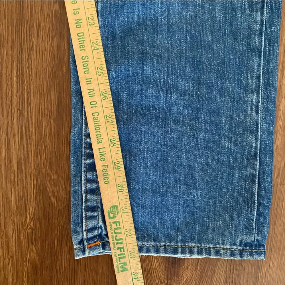 True Religion Jeans Men's 33 straight leg flap pocket blue Cotton